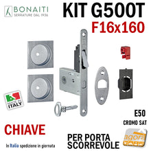 Load image into Gallery viewer, KIT SERRATURA PER PORTA SCORREVOLE BONAITI G500T F16X160 CHIAVE A SPILLO PIEGHEVOLE MODELLO CON TIRANTE COMPLETO DI CONTROPIASTRA E MANIGLIE QUADRATE KIT EASY CON SERRATURA G500T CHIAVE - QUADRATO frontale 160x16 chiave cromo satinato 4UH2005087 maniglia quadrata con foro
