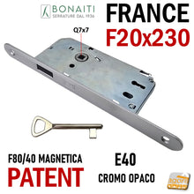 Load image into Gallery viewer, SERRATURE PER PORTE Marca BONAITI Modello Chiave PATENT F20X230 FRANCE F80/40 E40 CROMO OPACO (ARGENTO) Entrata 4cm Interasse 7cm Quadro maniglia 7x7 mm
